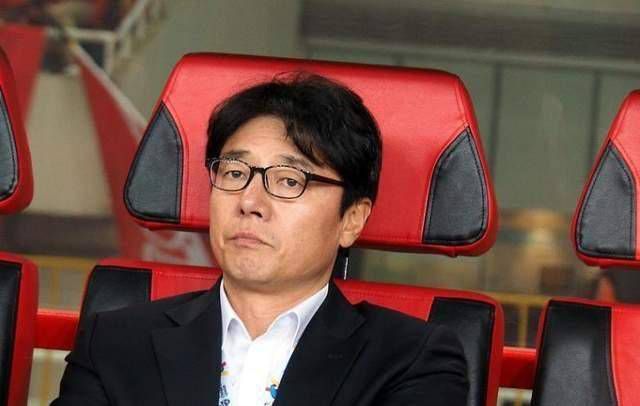 主演阵容包括：詹姆斯;麦卡沃伊、迈克尔;法斯宾德、索菲;特纳、杰西卡;查斯特、尼古拉斯;霍尔特、泰尔;谢丽丹等等，阵容异常豪华，不属于《X战警：逆转未来》《X战警：天启》，影片的中国内地档期待定